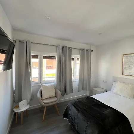 Apartment El Arbeyal For 3 Gijon