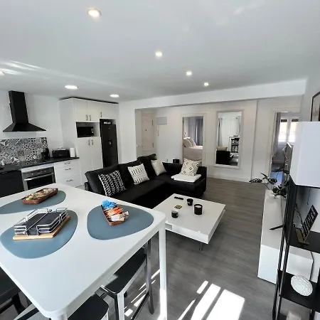 El Arbeyal For 3 Apartment